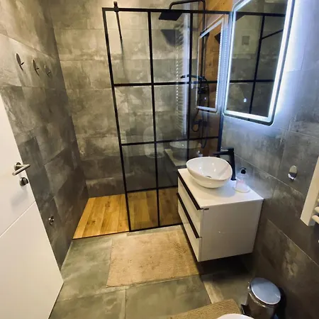 Stojic Apartment